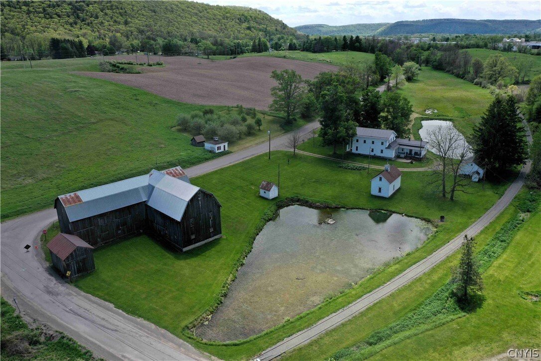 House in Bath, New York, United States 3 - 17312525