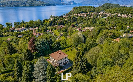 Haus in Leggiuno, Lombardei, Italien 1