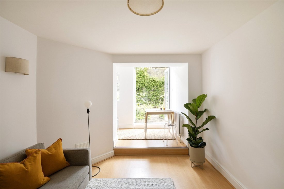 Apartment in Holland Park, Kensington And Chelsea, England 2 - 17974852