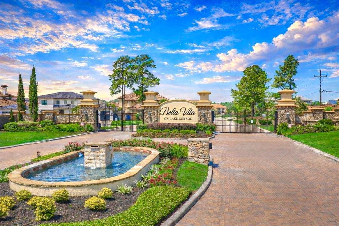 House in Conroe, Texas, United States 3 - 17980193