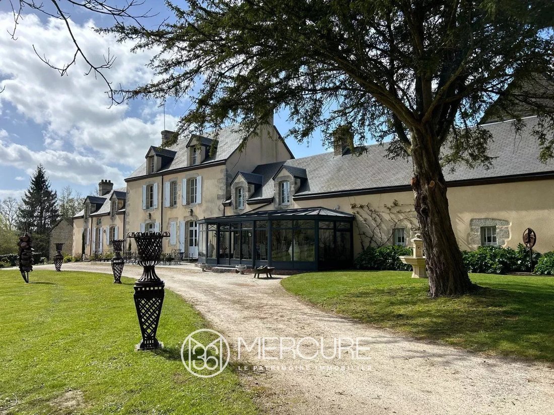 Estate in Saint-Denis-sur-Sarthon, Normandy, France 1 - 17558204