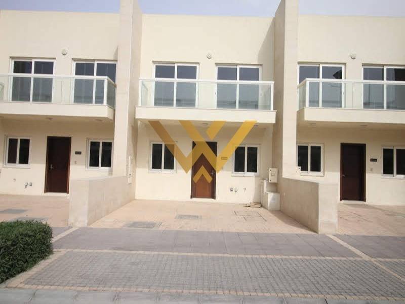Villa in Warsan, Dubai, United Arab Emirates 1 - 17975584