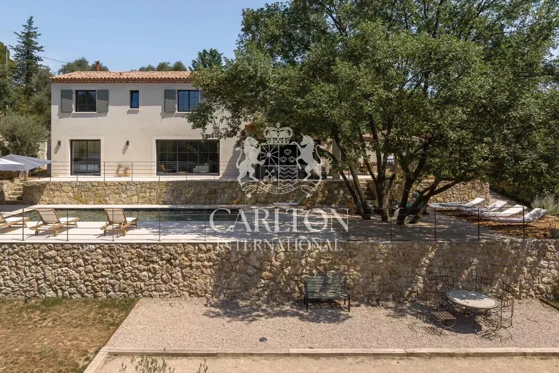 Villa in Grasse, Provence-Alpes-Côte d'Azur, France 2 - 16326731