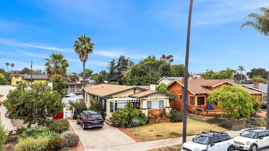 San Diego, California, United States 1 - 17979766