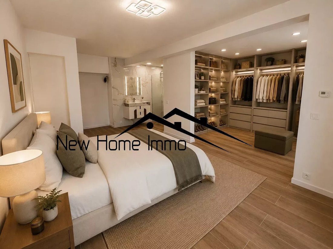 Apartment in Castellane, 6e Arrondissement, Marseille 5 - 17976503