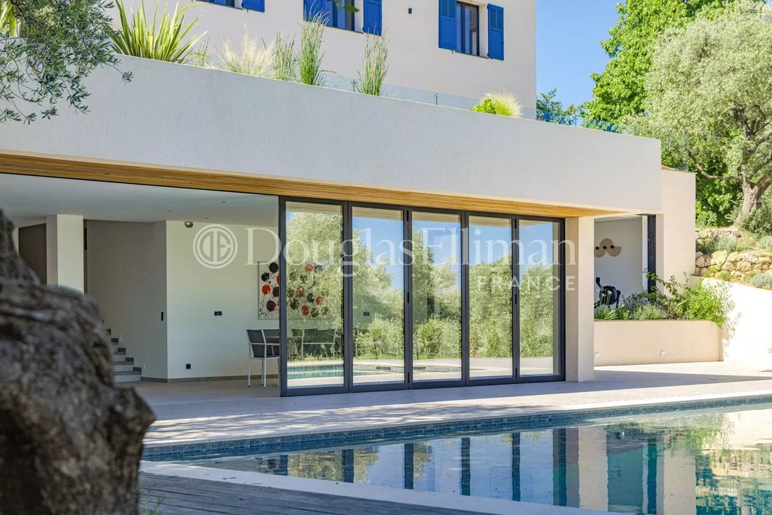 House in Grasse, Provence-Alpes-Côte d'Azur, France 5 - 17976650