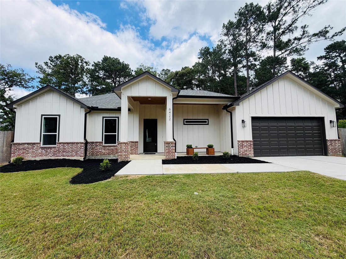 House in Magnolia, Texas, United States 1 - 17980105
