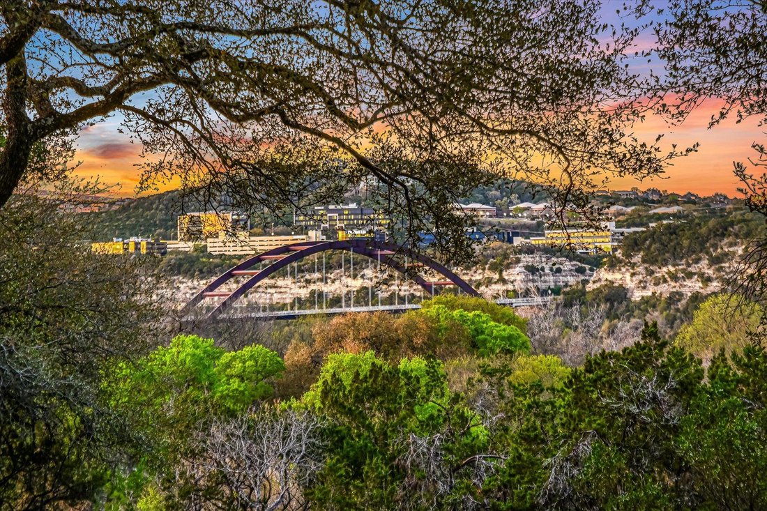House in Austin, Texas, United States 4 - 17979855