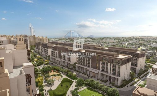 Apartment in Umm Suqeim, Dubai, United Arab Emirates 1