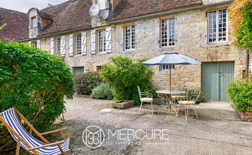Estate in Villers-Canivet, Normandy, France 1