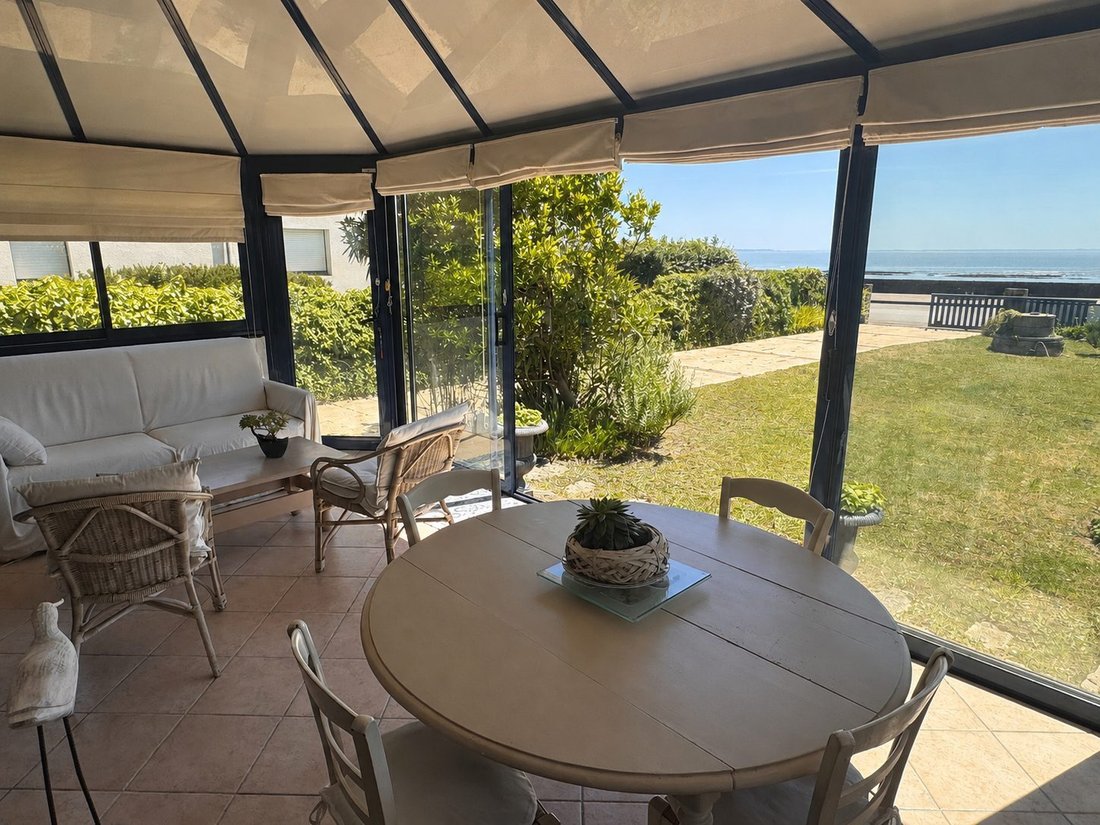 Villa in France 4 - 17981140
