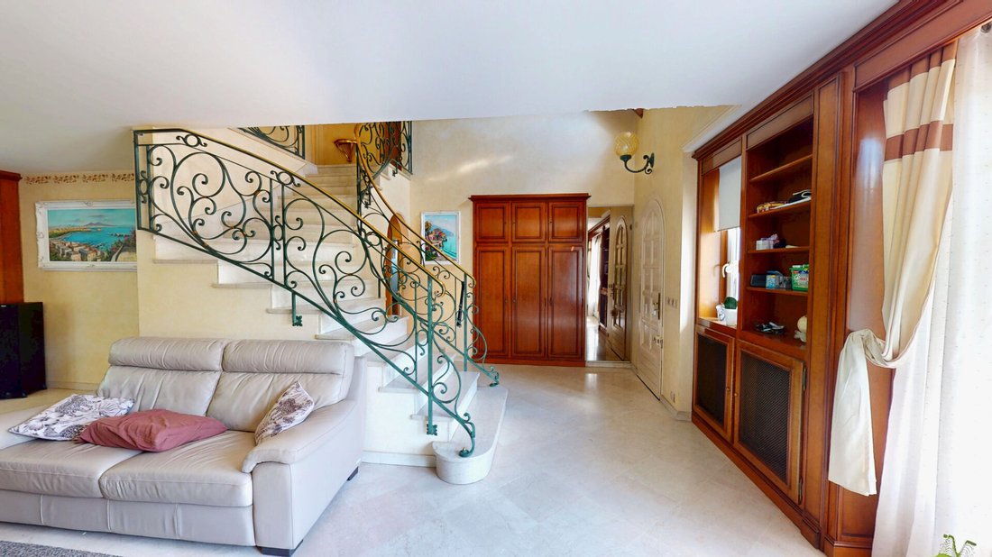 Villa in Centre, Brunoy, France 3 - 17977376