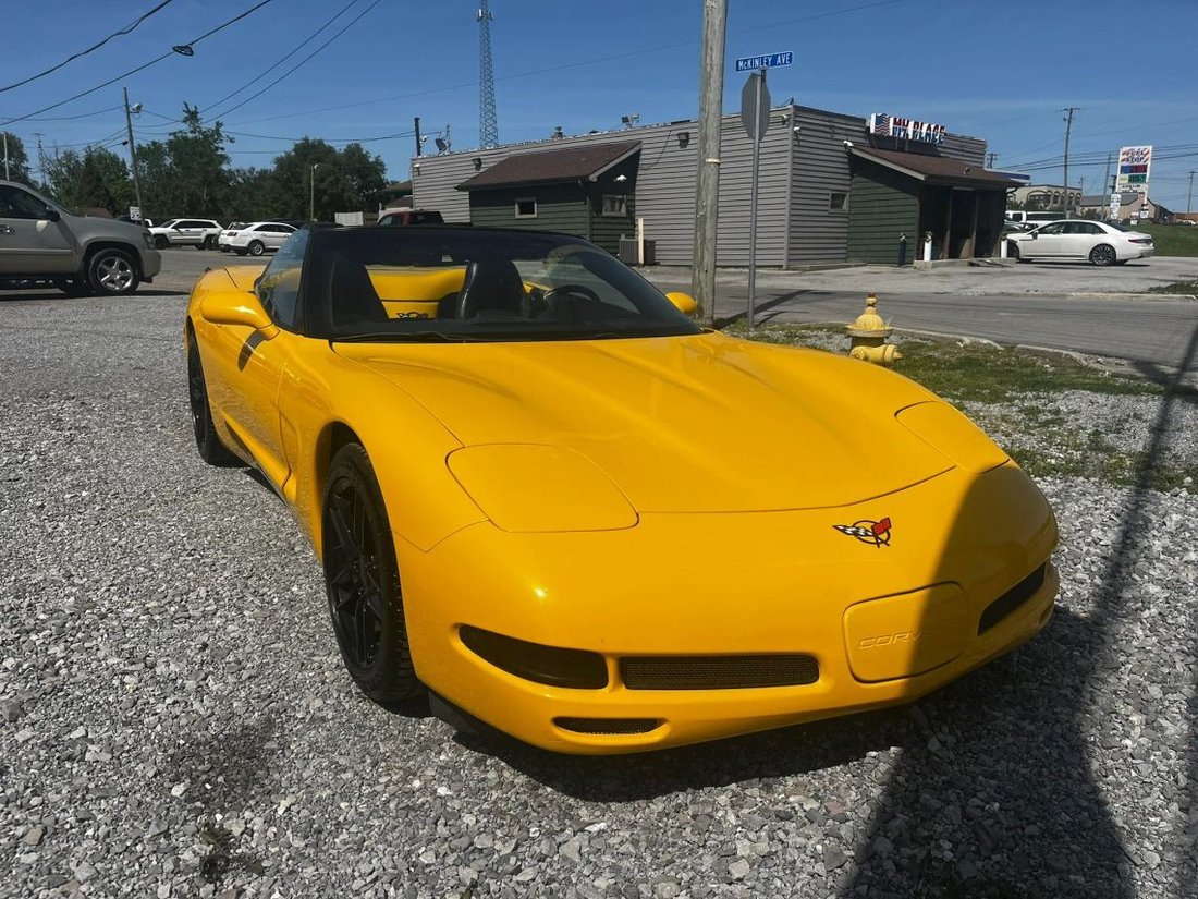 Cabriolet in Lima, OH, United States 4 - 17980639