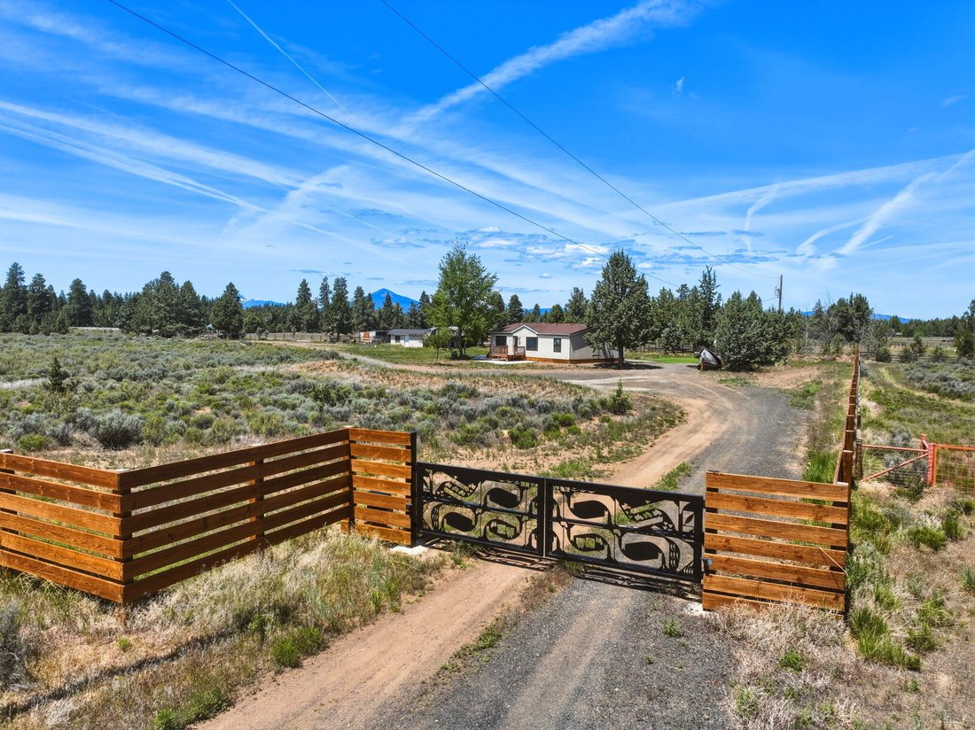 Land in Bend, Oregon, United States 2 - 17978248