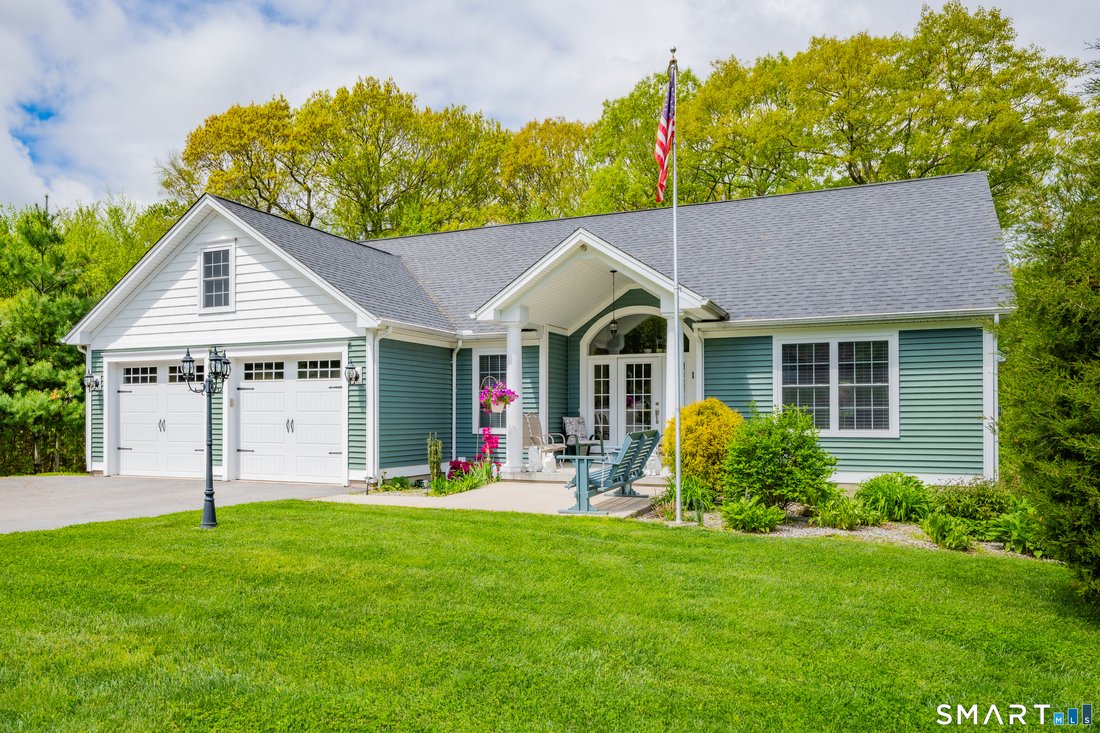 House in Burlington, Connecticut, United States 1 - 17980255