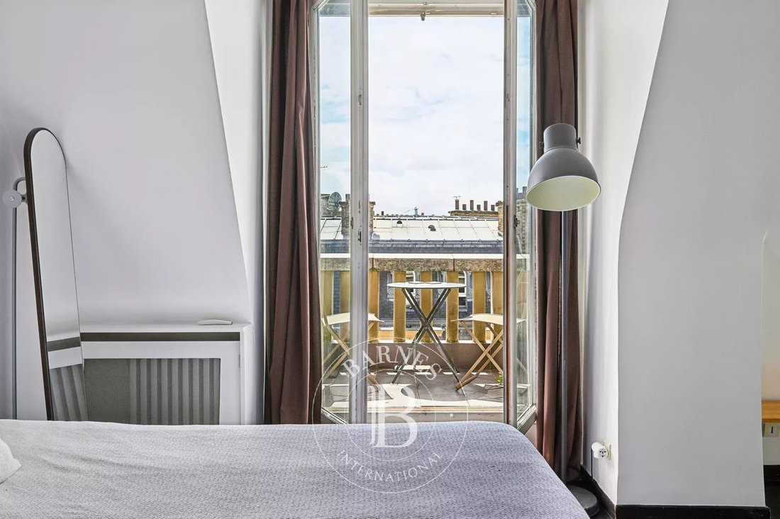 Apartment in Gros Caillou, Paris 7e Arrondissement, Paris 4 - 17976509