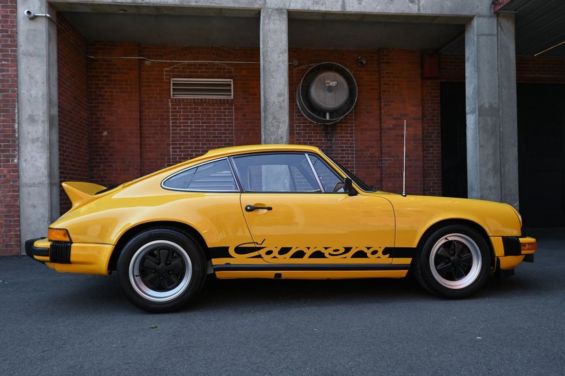 Coupe in Bridgeport, CT, United States 5 - 17980573