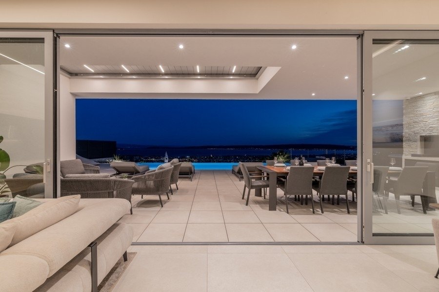 Villa in Kastel Luksic, Split-Dalmatia County, Croatia 5 - 17975755