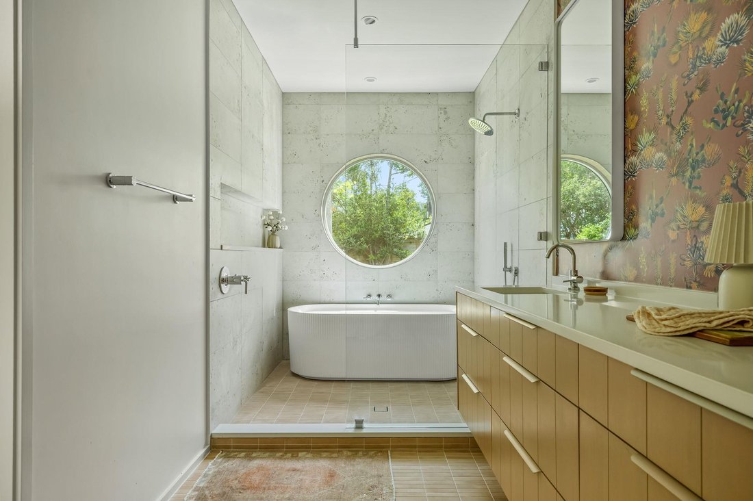 House in Austin, Texas, United States 3 - 17975235