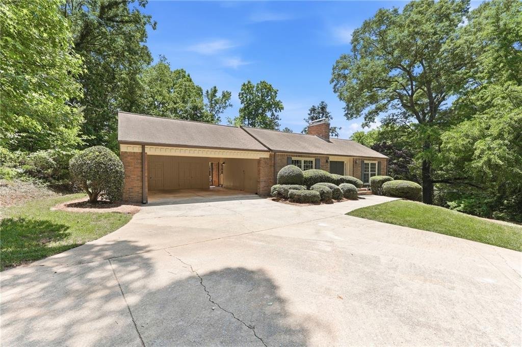 House in Gainesville, Georgia, United States 5 - 17979427