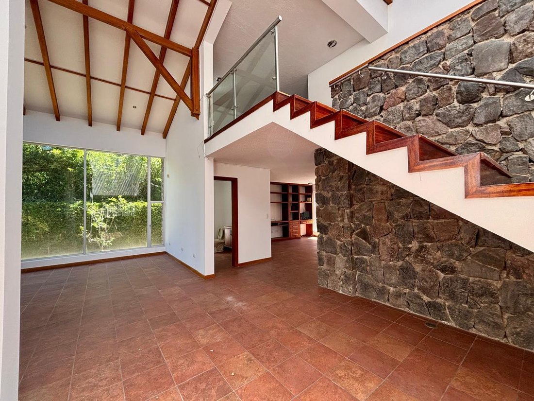 House in Quito, Pichincha, Ecuador 4 - 17978159