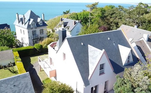 Villa in Granville, Normandy, France 1