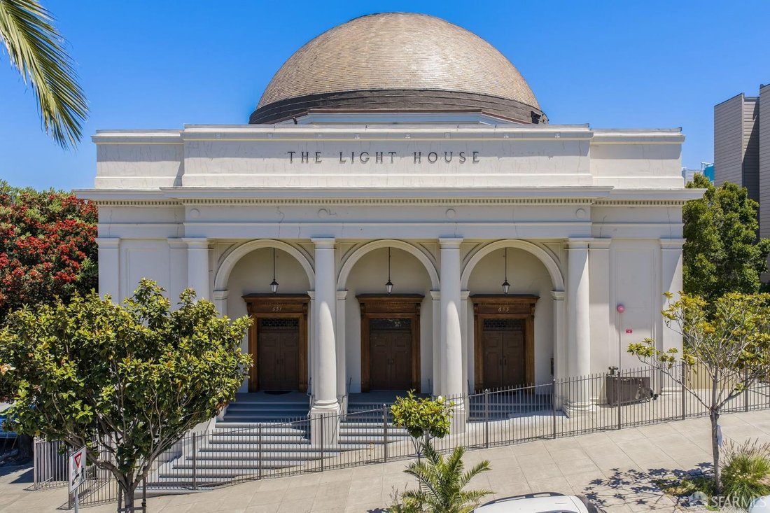 Condo in San Francisco, California, United States 2 - 17978381