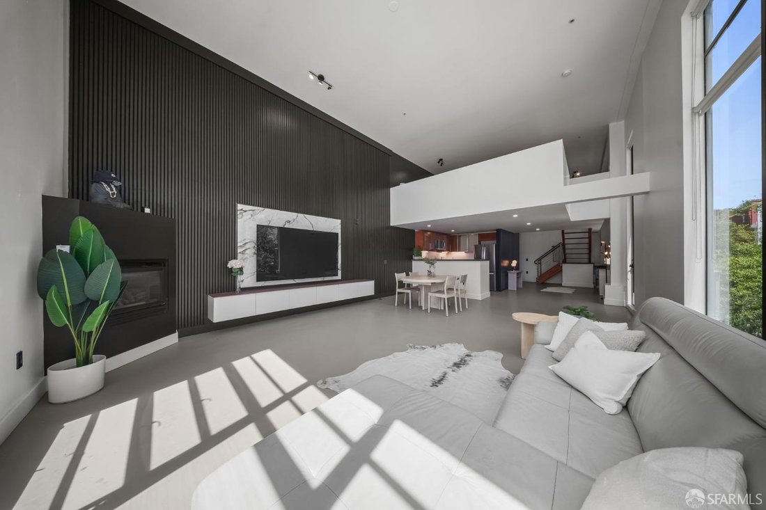Condo in San Francisco, California, United States 5 - 17974860