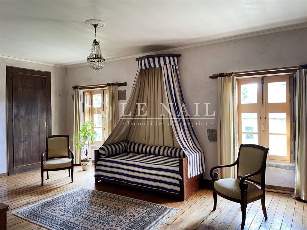 Estate in Centre Ville, Avranches, France 5 - 15139790