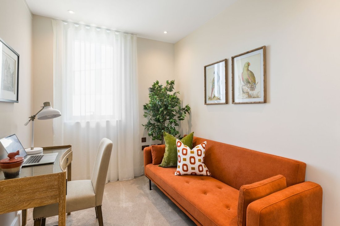 Apartment in Kensington, Kensington And Chelsea, England 5 - 17976202