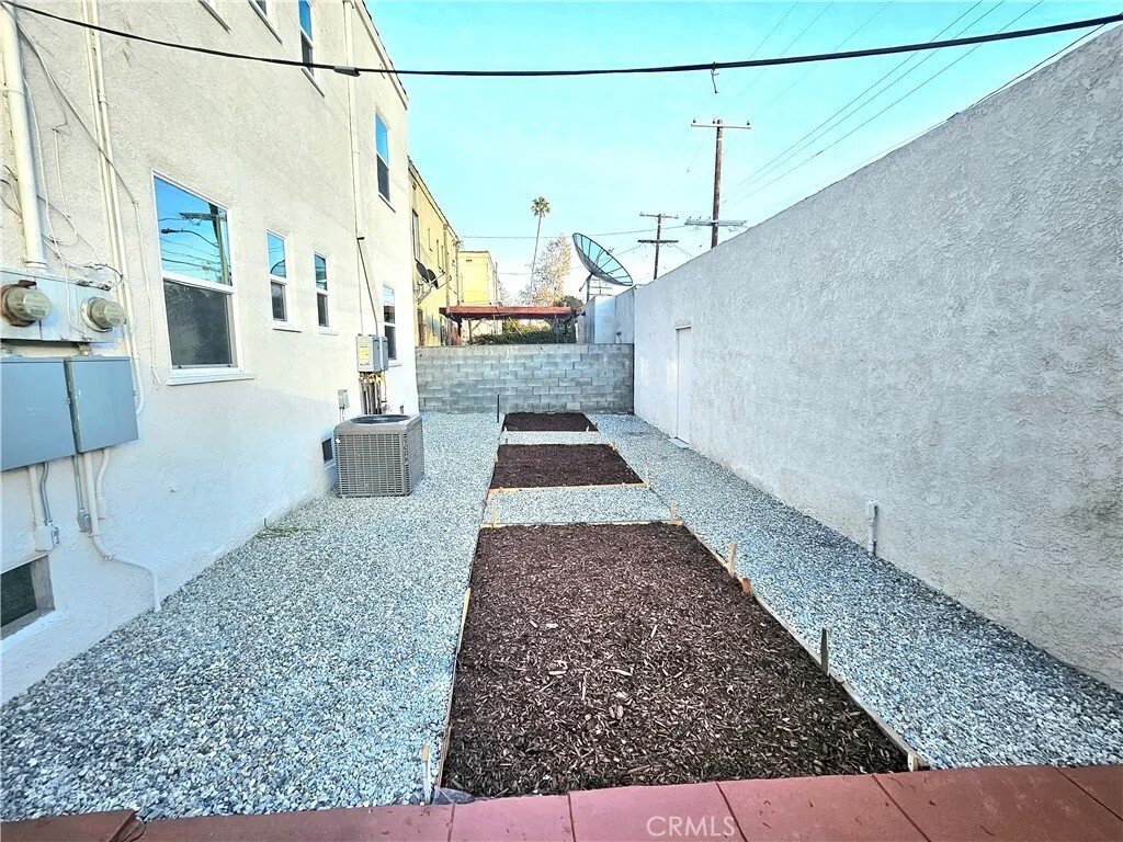 Townhouse in Los Angeles, California, United States 5 - 16846667