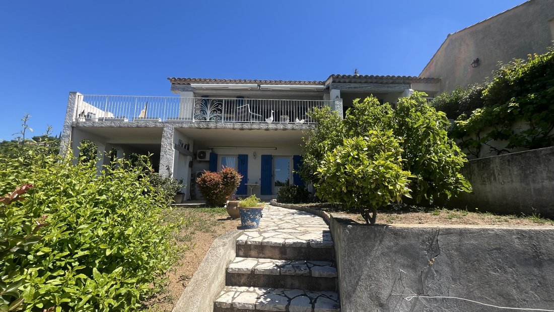 House in Les Issambres, Roquebrune-sur-Argens, France 3 - 17980324
