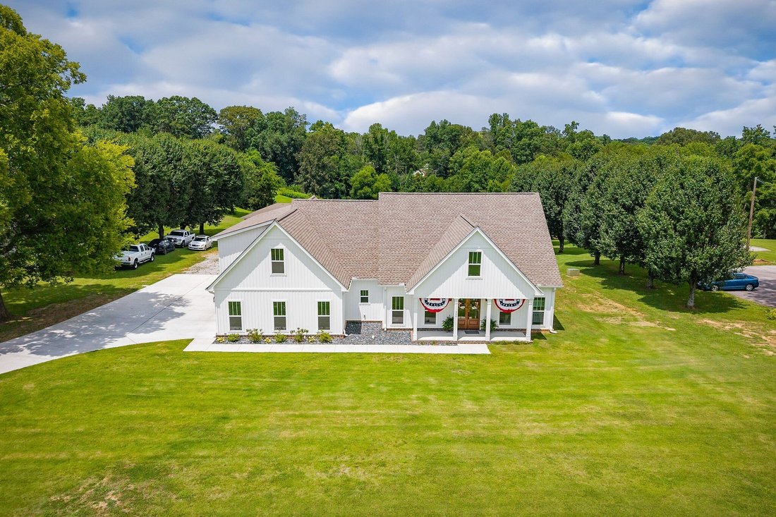 House in McMinnville, Tennessee, United States 3 - 17975604