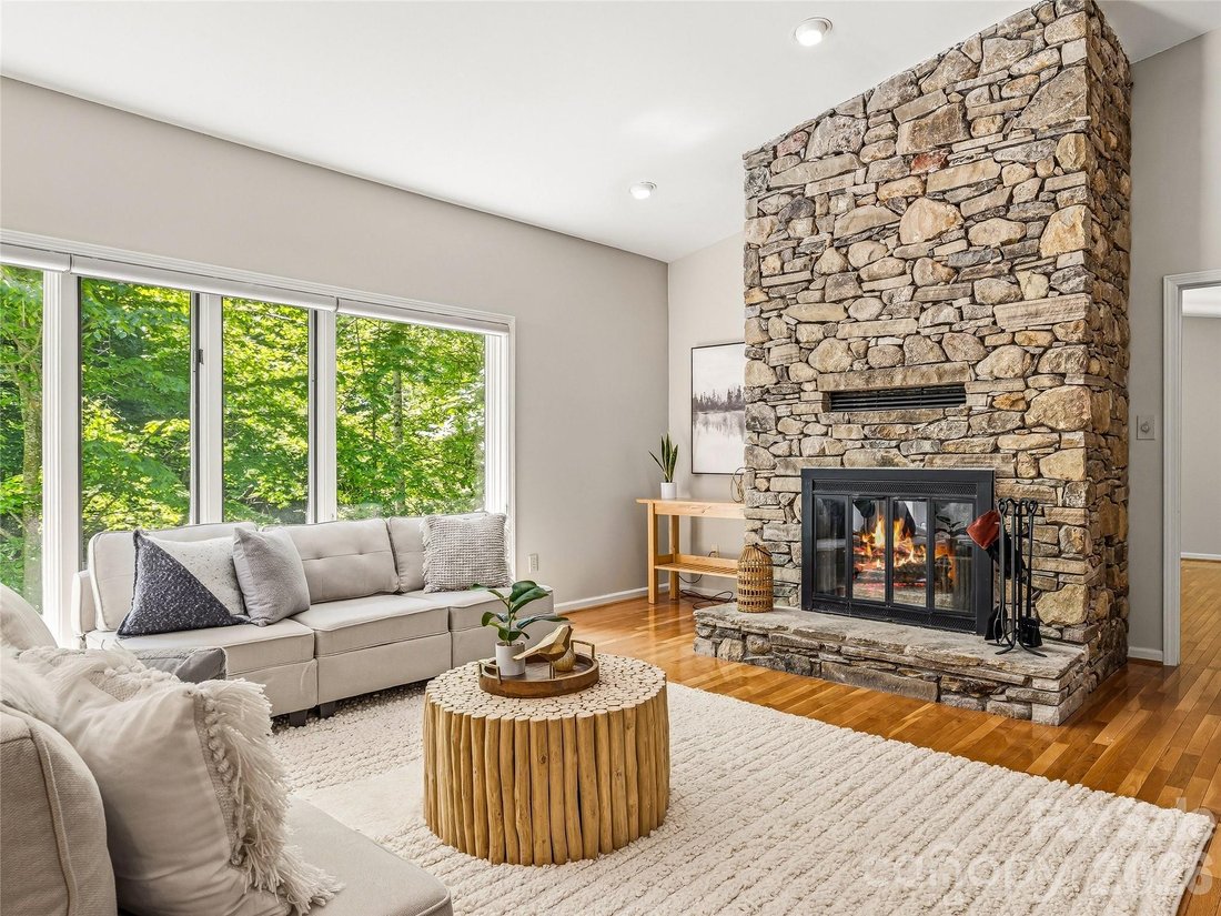 House in Asheville, North Carolina, United States 1 - 15930606