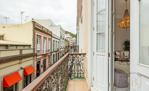 Villa in Triana, Las Palmas de Gran Canaria, Spain 1
