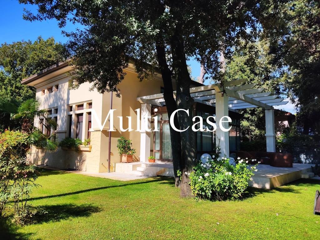Villa in Lido di Camaiore, Camaiore, Tuscany 3 - 17978380