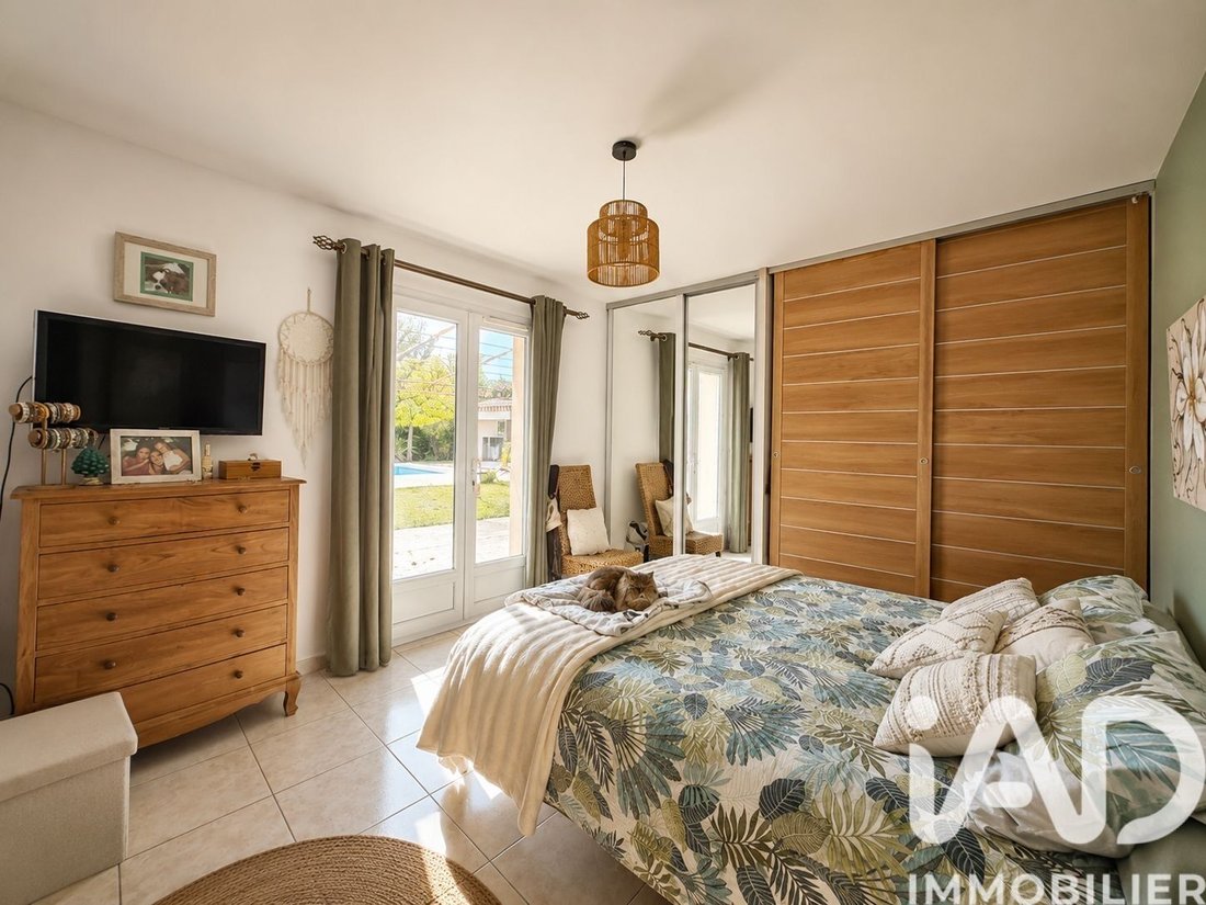 House in Sud Sud, Saint-Maximin-la-Sainte-Baume, France 4 - 17980804