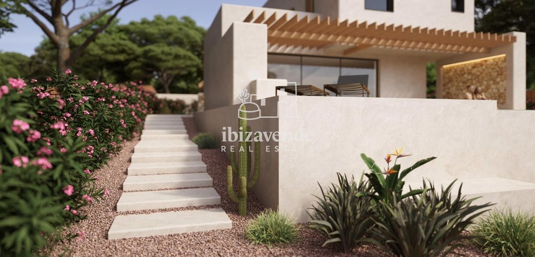 Finca in Cala Llenya, Santa Eularia des Riu, Balearic Islands 4 - 17978470