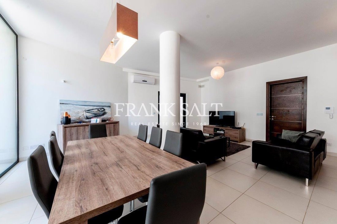 Apartment in Saint Julian's, Malta 1 - 17958612