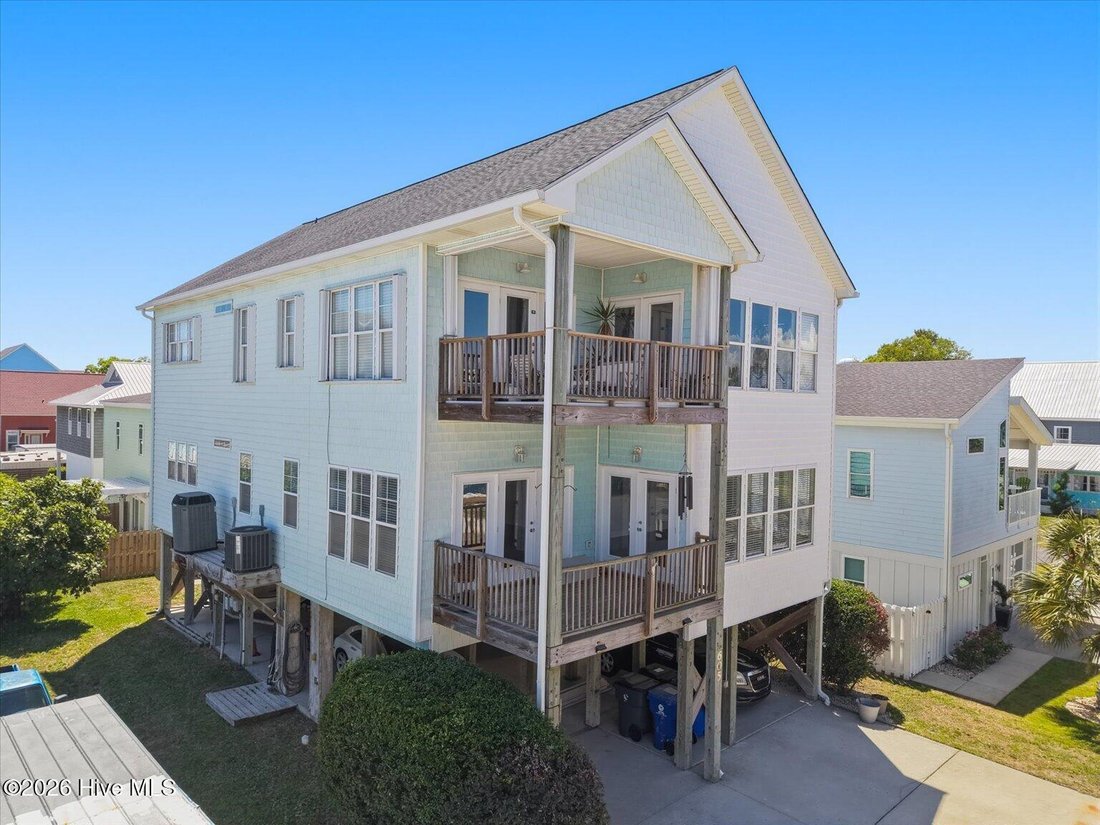 Condo in Carolina Beach, North Carolina, United States 1 - 17978880