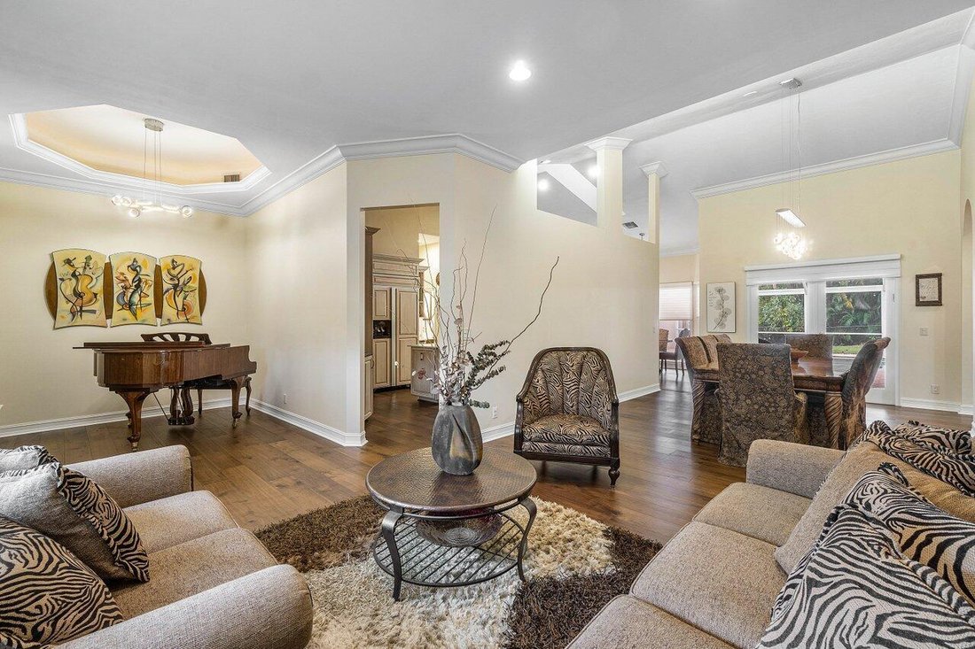 House in Palm Beach Gardens, Florida, United States 3 - 17979975