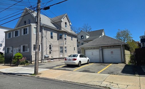 House in Everett, Massachusetts, United States 1