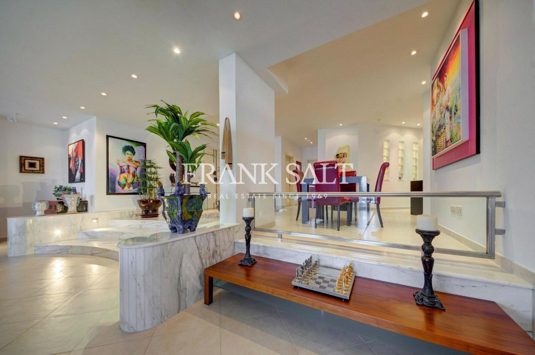 Apartment in Saint Julian's, Malta 4 - 16096907