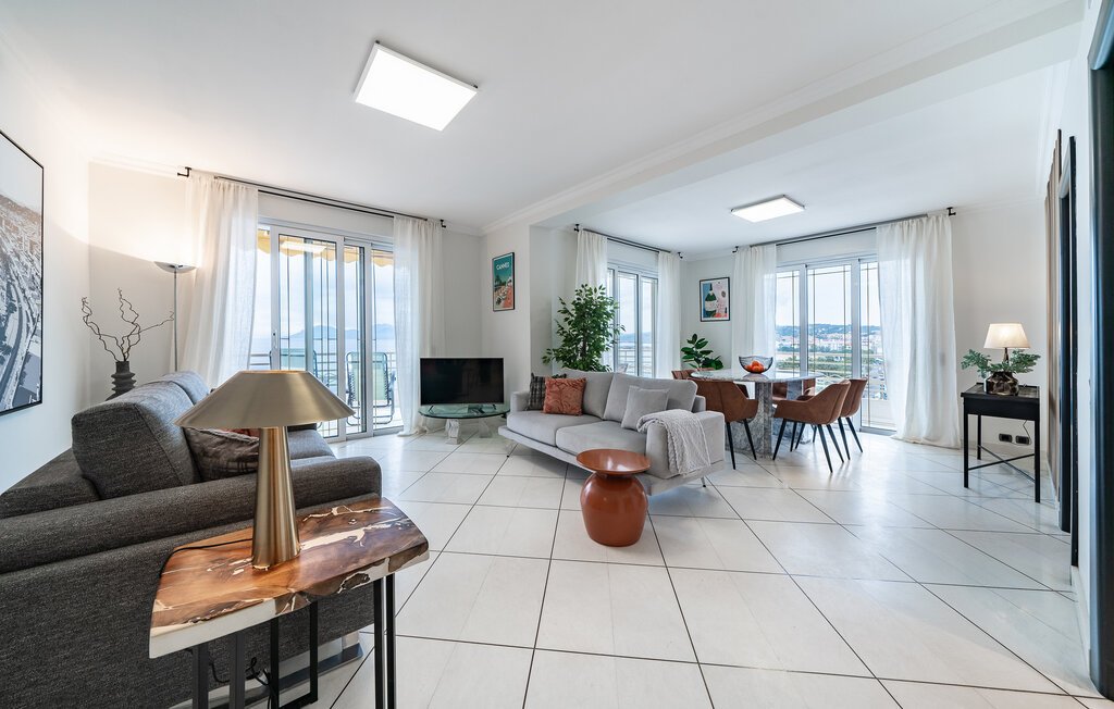 Apartment in French Riviera, Provence-Alpes-Côte d'Azur, France 4 - 17977395