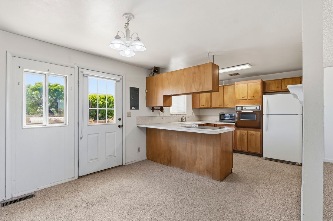 House in Green River, Utah, United States 3 - 17974899