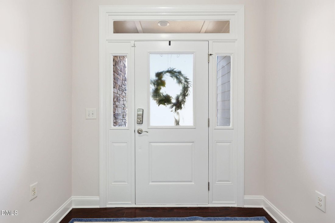 Townhouse in Cary, North Carolina, United States 4 - 17975418