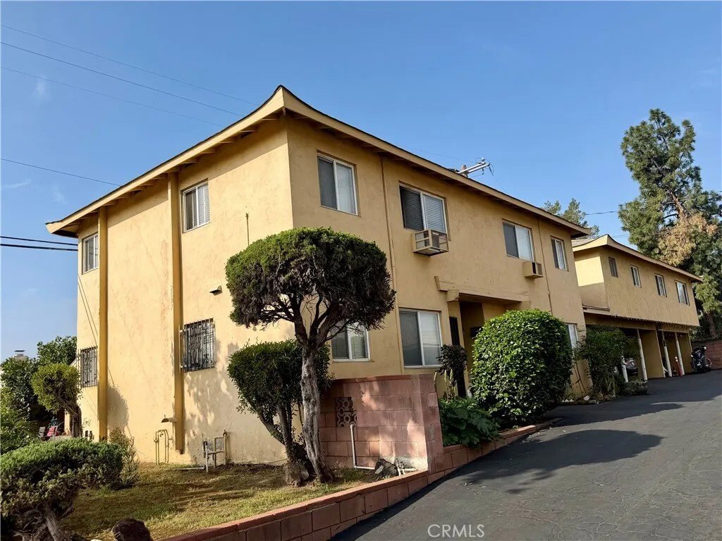 Alhambra, California, United States 2 - 17607150