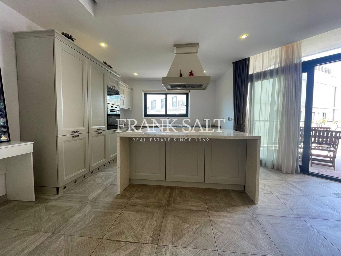 Apartment in Saint Julian's, Malta 4 - 17911002