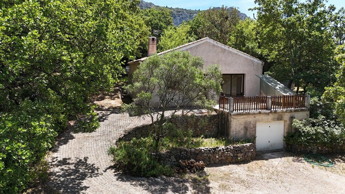 House in Est, Roquevaire, France 1 - 17981137