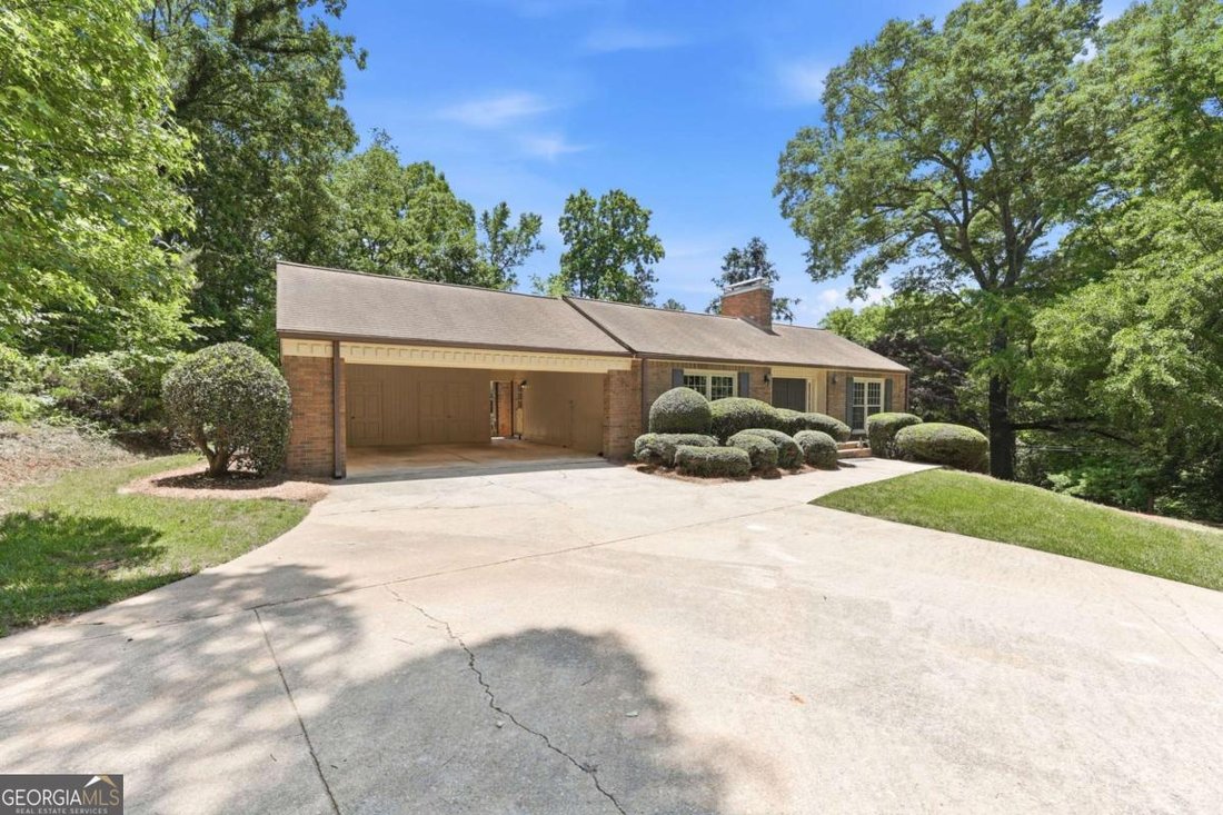 House in Gainesville, Georgia, United States 3 - 17980038